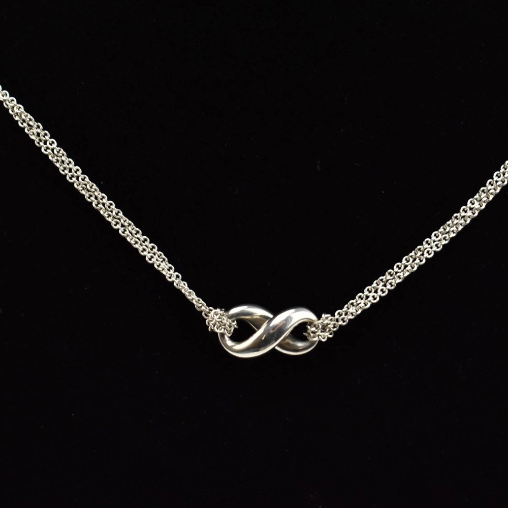 TIFFANY & CO: Sterling Silver "Infinity" Necklace